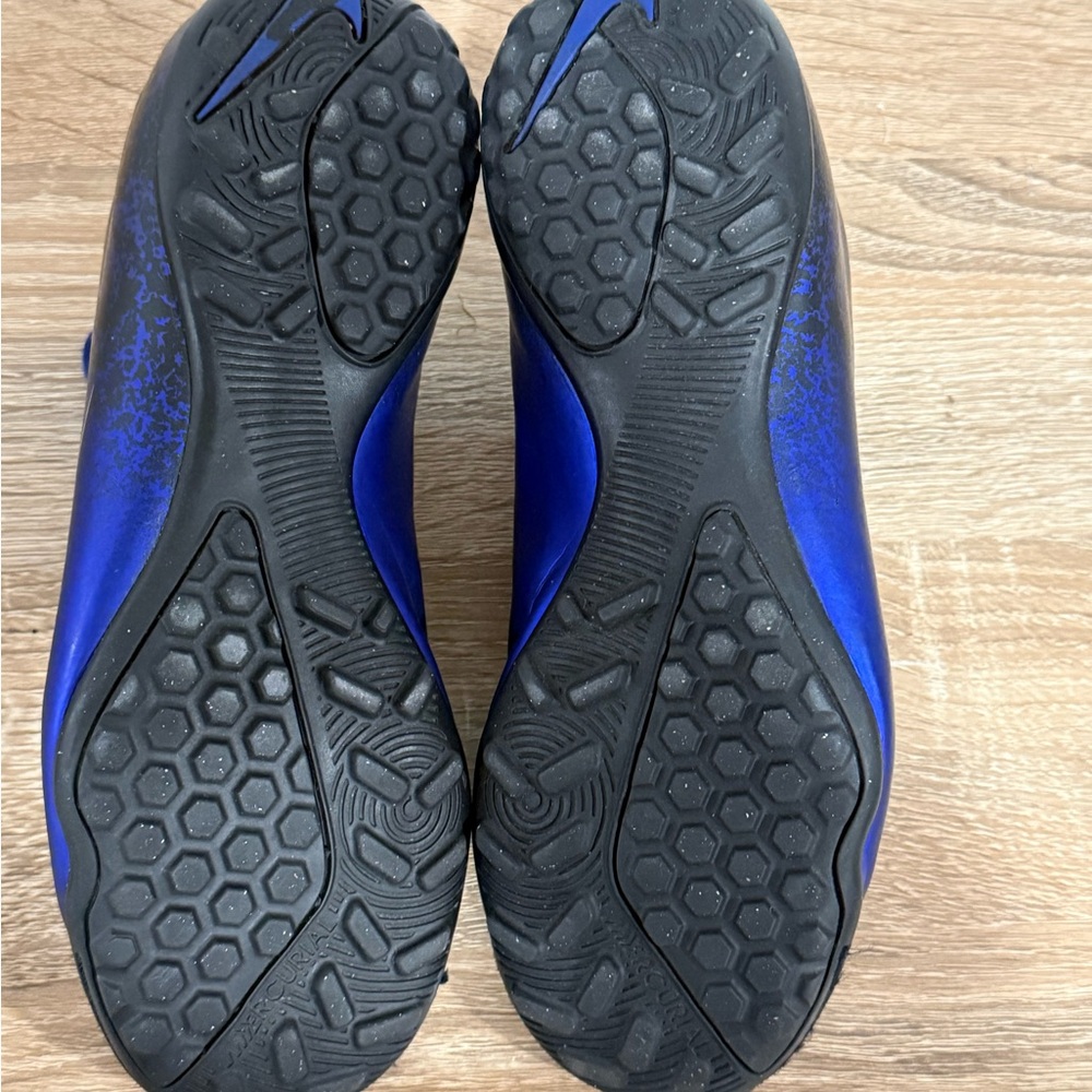 CR7 Mercurial Youth Turf Indoors - Picture 5 of 6